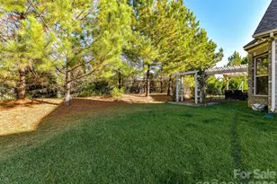 401 Hollyhock Dr, Matthews, NC 28104 - Photo 33