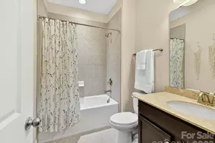 401 Hollyhock Dr, Matthews, NC 28104 - Photo 21