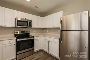 7419 Mary Jo Helms Dr, Charlotte, NC 28215 - Photo 7