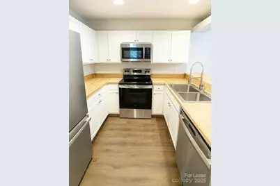 1840 J Julian Lane, Charlotte, NC 28208 - Photo 5