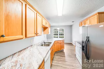 3260 Barons Court Road, Charlotte, NC 28213 - Photo 9