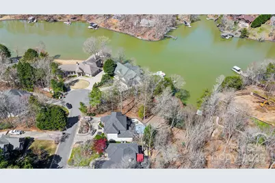 11055 Holiday Cove Drive, Tega Cay, SC 29708 - Photo 33