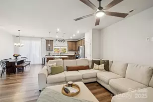 1103 Grays Ml Rd, Charlotte, NC 28215 - Photo 5