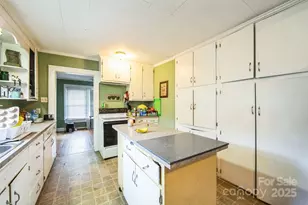 247 Speedwell Acres Rd, Cullowhee, NC 28723 - Photo 9