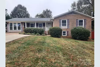 121 Greenview Drive, Kannapolis, NC 28081 - Photo 1