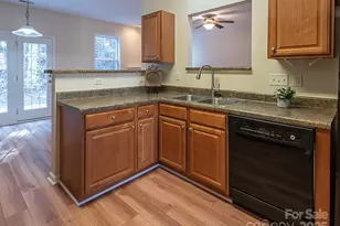 28 Stone River Dr, Asheville, NC 28804 - Photo 11