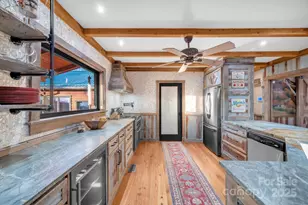 2035 Grouse Moor Dr, Sugar Mountain, NC 28604 - Photo 15