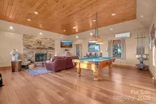 2035 Grouse Moor Dr, Sugar Mountain, NC 28604 - Photo 5