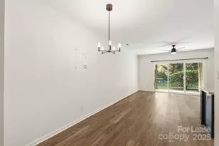 3220 Selwyn Farms Ln, Charlotte, NC 28209 - Photo 7