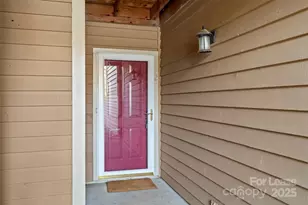 3220 Selwyn Farms Ln, Charlotte, NC 28209 - Photo 5