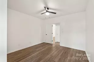 3220 Selwyn Farms Ln, Charlotte, NC 28209 - Photo 23