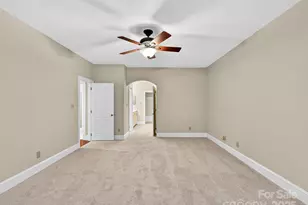 325 Queens Rd, Charlotte, NC 28204 - Photo 13