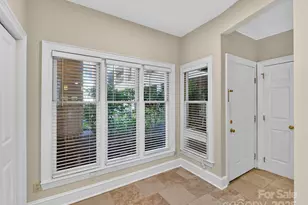 325 Queens Rd, Charlotte, NC 28204 - Photo 5