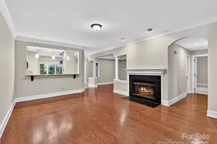 325 Queens Rd, Charlotte, NC 28204 - Photo 7