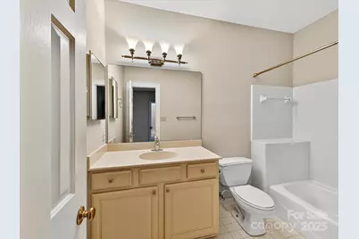 325 Queens Road #2, Charlotte, NC 28204 - Photo 21