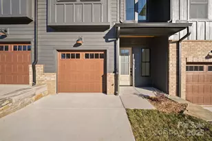 105 Collin Pl, Asheville, NC 28804 - Photo 3