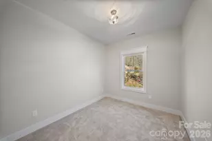 105 Collin Pl, Asheville, NC 28804 - Photo 19