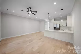 105 Collin Pl, Asheville, NC 28804 - Photo 5