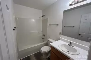 1208 W Walnut Ave, Gastonia, NC 28052 - Photo 9