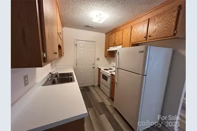 1208 W Walnut Avenue, Gastonia, NC 28052 - Photo 7