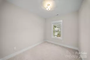 107 Collin Pl, Asheville, NC 28804 - Photo 29