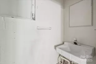 4265 Old Greensboro Rd, Winston Salem, NC 27101 - Photo 21