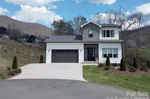 18 Sagewood Dr, Candler, NC 28715 - Photo 5
