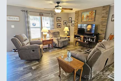 144 River Breeze Drive, Morganton, NC 28655 - Photo 5