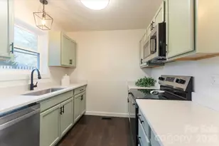 95 Loeb Dr, Brevard, NC 28712 - Photo 13