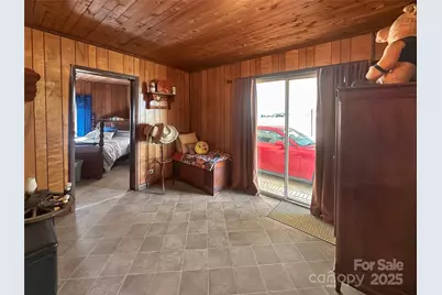 2612 W Dixon Boulevard, Shelby, NC 28152 - Photo 17