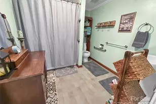 2612 W Dixon Blvd, Shelby, NC 28152 - Photo 25