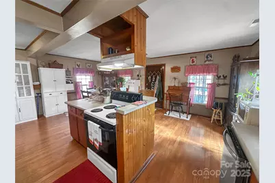 2612 W Dixon Boulevard, Shelby, NC 28152 - Photo 15