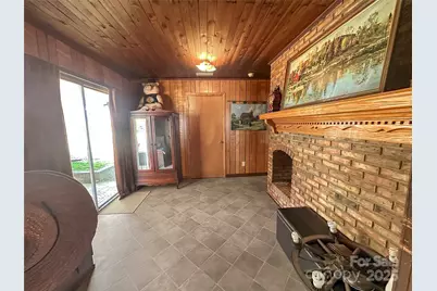 2612 W Dixon Boulevard, Shelby, NC 28152 - Photo 21