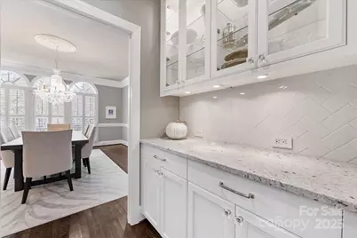 7625 Seton House Lane, Charlotte, NC 28277 - Photo 17