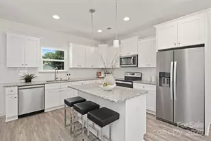 2719 Willow St, Charlotte, NC 28208 - Photo 9