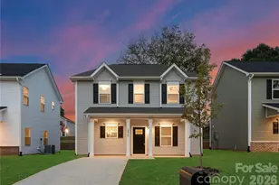 2719 Willow St, Charlotte, NC 28208 - Photo 1