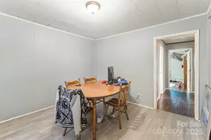 407 Forestway Dr, Mount Holly, NC 28120 - Photo 3