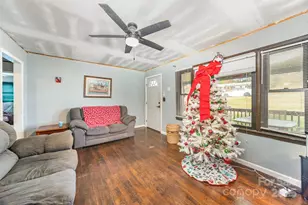 407 Forestway Dr, Mount Holly, NC 28120 - Photo 17