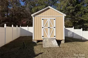 7841 Cornflower Commons Dr, Mint Hill, NC 28227 - Photo 3