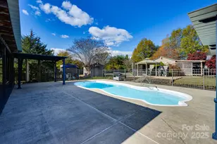 1071 Caleb Setzer Rd, Newton, NC 28658 - Photo 31