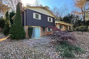 2665 Fairway Acres Cir, Lenoir, NC 28645 - Photo 3