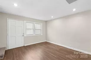 2405 Julia Ave, Charlotte, NC 28206 - Photo 13