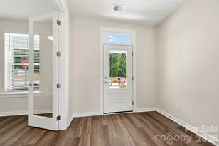 5214 Holw Br Rd, Charlotte, NC 28278 - Photo 3