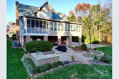 1002 4th Street NE, Conover, NC 28613 - Photo 39