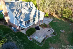 1002 4th St NE, Conover, NC 28613 - Photo 43