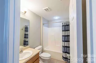 3953 Picasso Court, Charlotte, NC 28205 - Photo 11