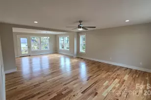 316 S Hill St, Gastonia, NC 28052 - Photo 11