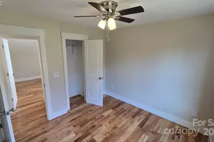 316 S Hill St, Gastonia, NC 28052 - Photo 23