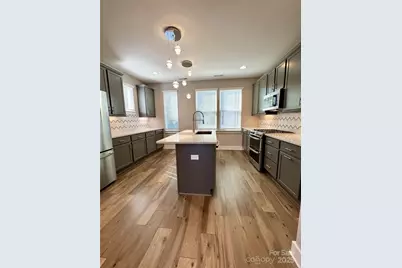 2969 Simpson Drive, Charlotte, NC 28205 - Photo 5