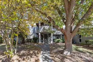 2505 Stockbridge Dr, Charlotte, NC 28210 - Photo 3